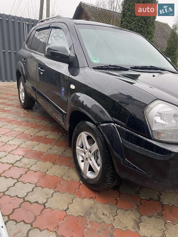 Позашляховик / Кросовер Hyundai Tucson 2006 в Рівному фото 2 Позашляховик / Кросовер Hyundai Tucson 2006 в Рівному