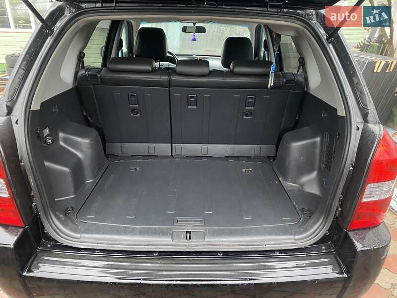 Позашляховик / Кросовер Hyundai Tucson 2006 в Рівному фото 11 Позашляховик / Кросовер Hyundai Tucson 2006 в Рівному