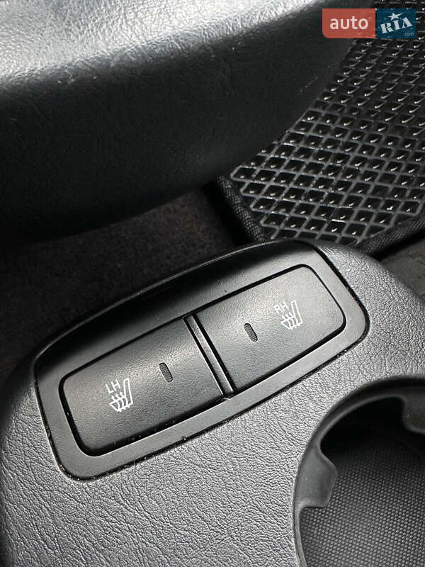 Позашляховик / Кросовер Hyundai Tucson 2012 в Білогородці