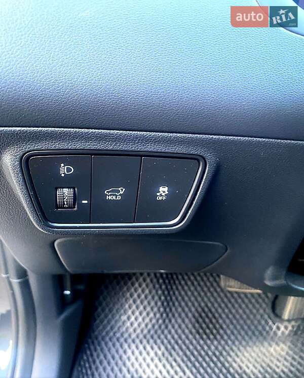 Внедорожник / Кроссовер Hyundai Tucson 2022 в Харькове