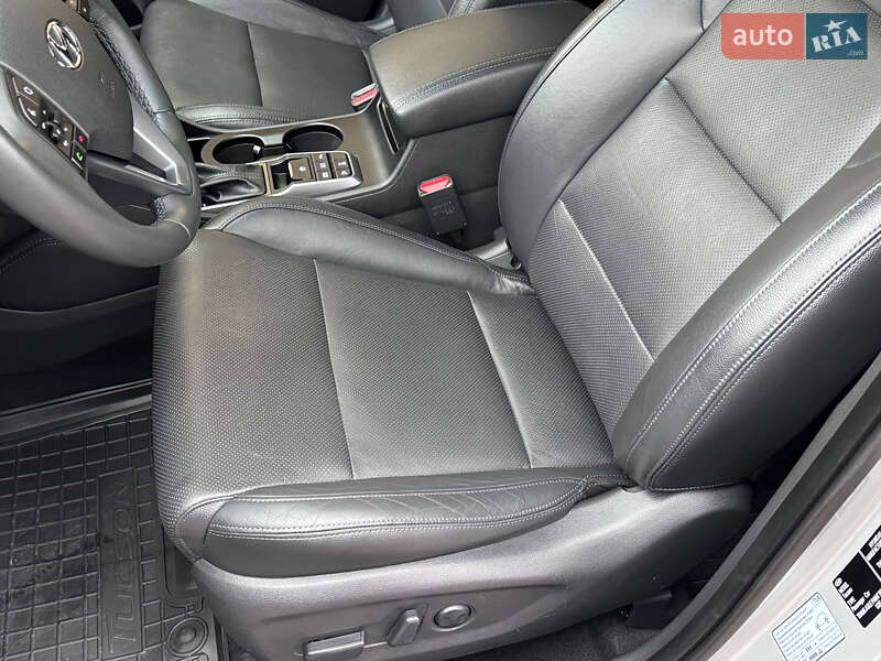 Внедорожник / Кроссовер Hyundai Tucson 2016 в Виннице фото 13 Внедорожник / Кроссовер Hyundai Tucson 2016 в Виннице