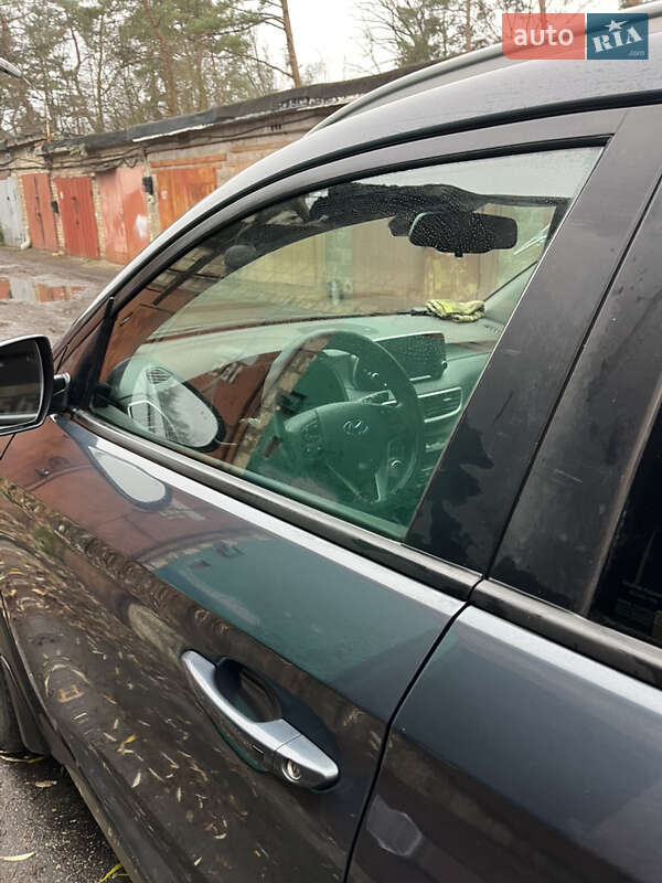 Внедорожник / Кроссовер Hyundai Tucson 2018 в Киеве фото 24 Внедорожник / Кроссовер Hyundai Tucson 2018 в Киеве