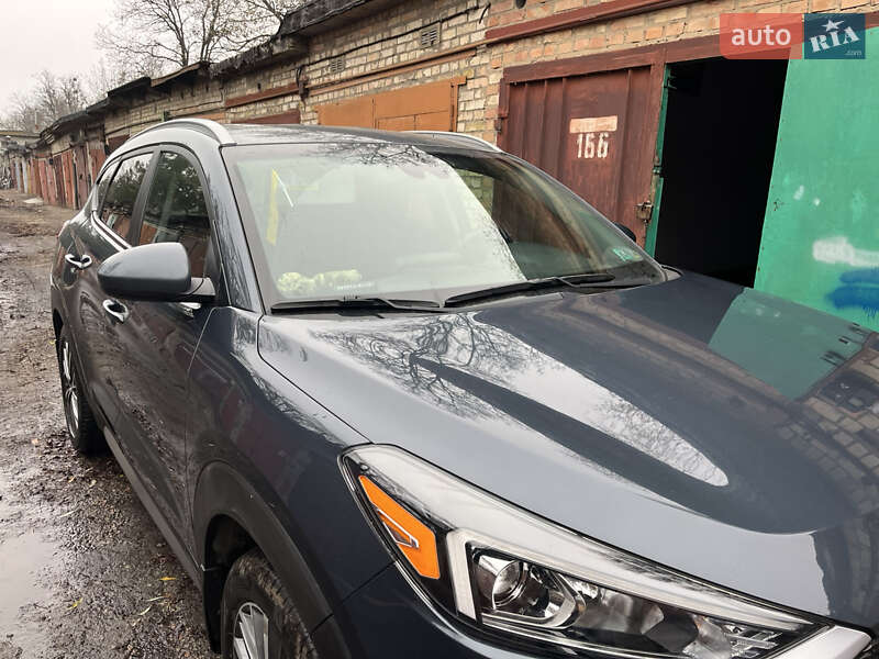 Внедорожник / Кроссовер Hyundai Tucson 2018 в Киеве фото 28 Внедорожник / Кроссовер Hyundai Tucson 2018 в Киеве