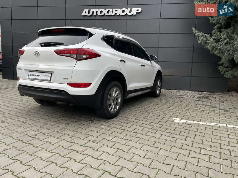 Позашляховик / Кросовер Hyundai Tucson 2017 в Одесі