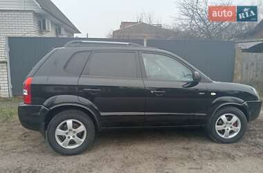 Внедорожник / Кроссовер Hyundai Tucson 2007 в Сновске