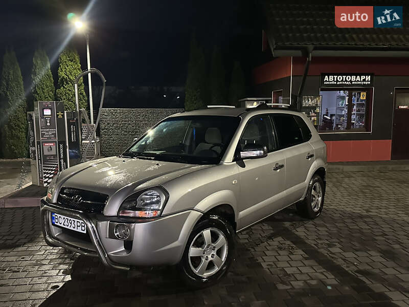 Внедорожник / Кроссовер Hyundai Tucson 2004 в Самборе