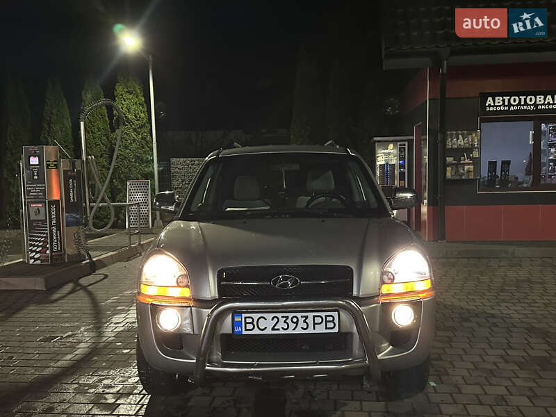 Внедорожник / Кроссовер Hyundai Tucson 2004 в Самборе