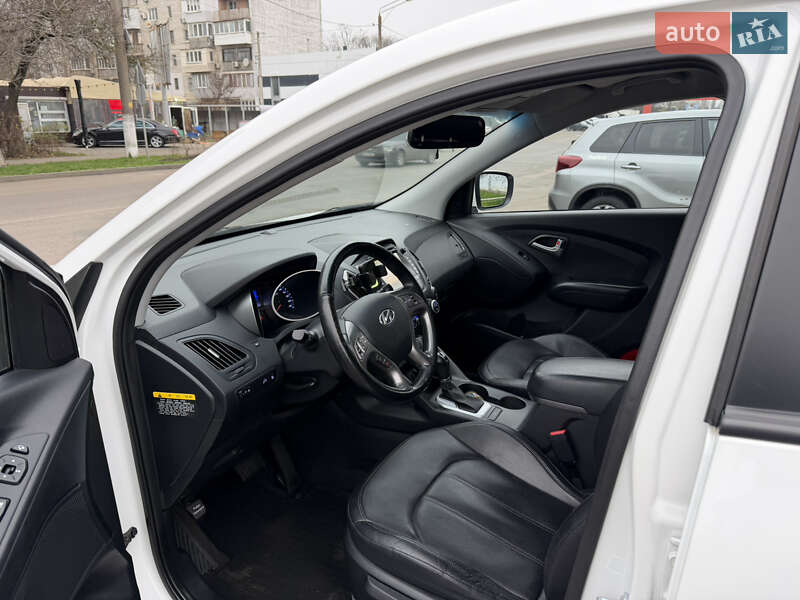 Позашляховик / Кросовер Hyundai Tucson 2014 в Одесі фото 12 Позашляховик / Кросовер Hyundai Tucson 2014 в Одесі