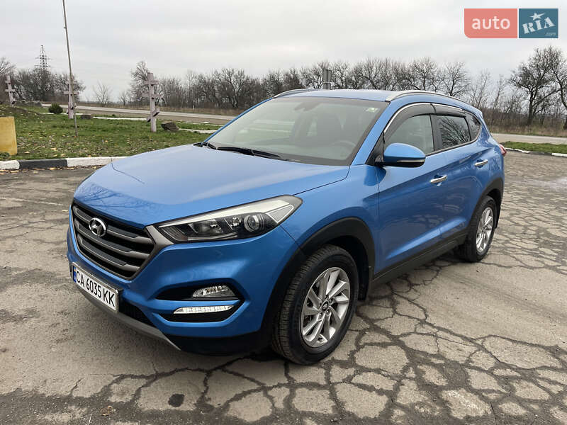 Внедорожник / Кроссовер Hyundai Tucson 2017 в Новоархангельске