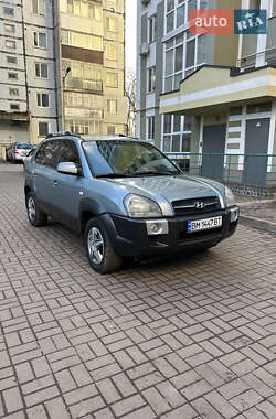 Внедорожник / Кроссовер Hyundai Tucson 2007 в Ромнах