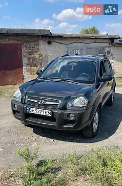 Позашляховик / Кросовер Hyundai Tucson 2009 в Первомайську