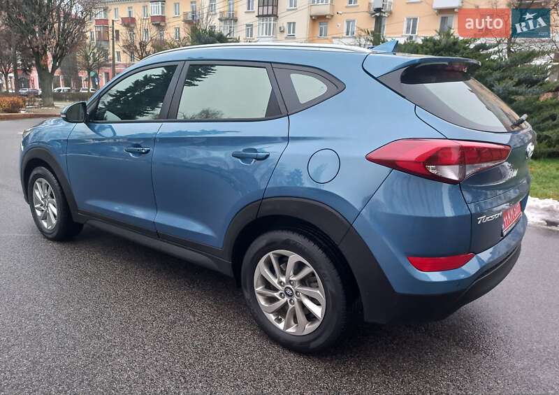 Внедорожник / Кроссовер Hyundai Tucson 2016 в Киеве