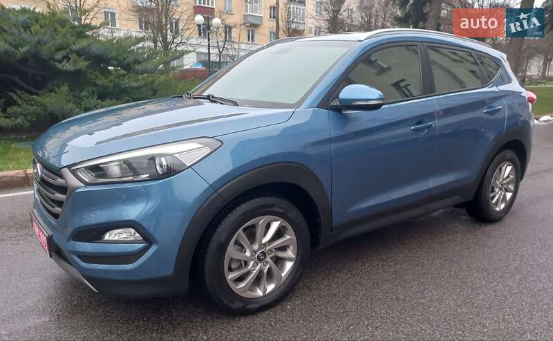 Внедорожник / Кроссовер Hyundai Tucson 2016 в Киеве
