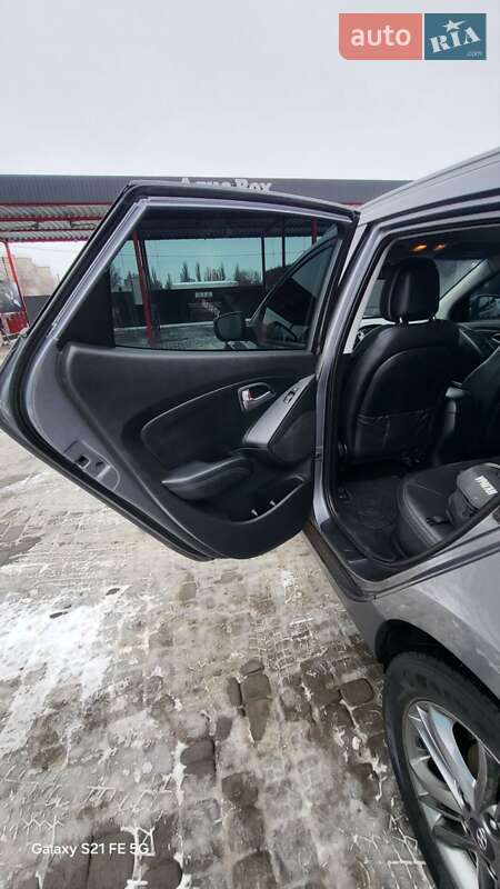 Позашляховик / Кросовер Hyundai Tucson 2015 в Кривому Розі