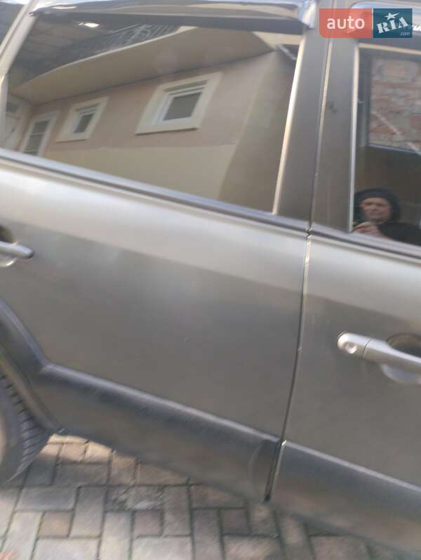 Позашляховик / Кросовер Hyundai Tucson 2008 в Вижниці