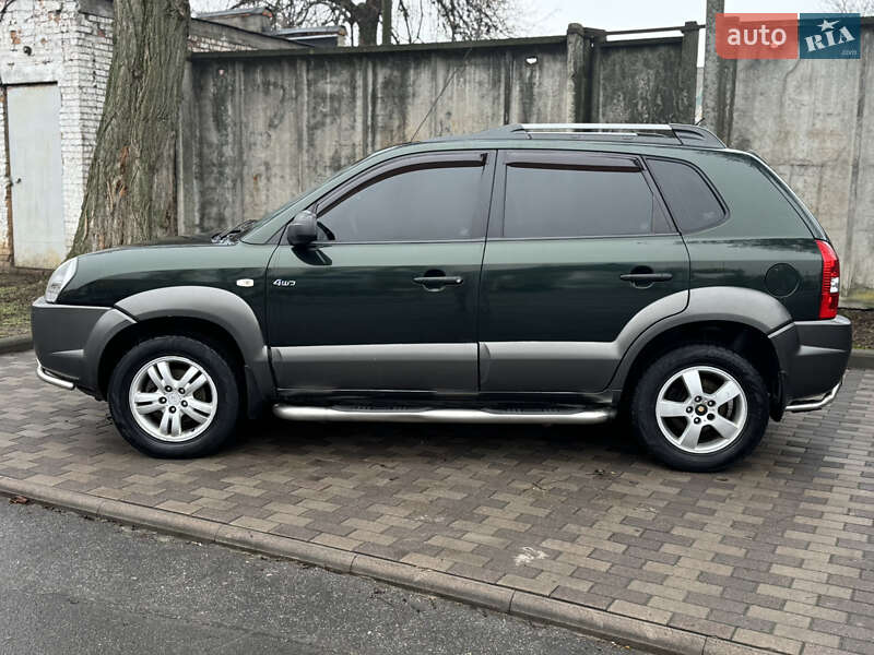 Позашляховик / Кросовер Hyundai Tucson 2008 в Лубнах