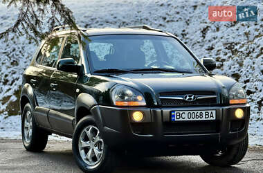 Позашляховик / Кросовер Hyundai Tucson 2008 в Міжгір'ї
