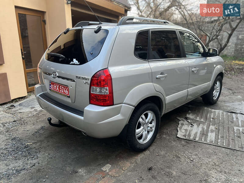 Внедорожник / Кроссовер Hyundai Tucson 2008 в Днепре фото 17 Внедорожник / Кроссовер Hyundai Tucson 2008 в Днепре