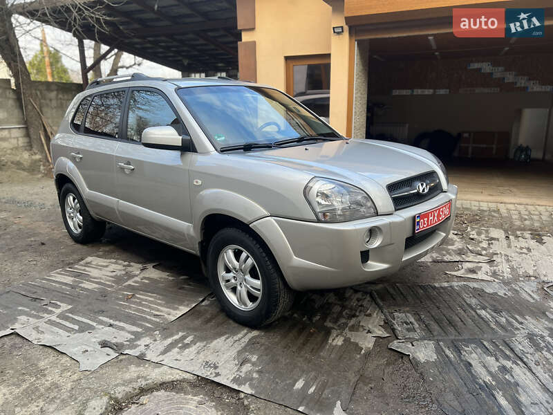 Внедорожник / Кроссовер Hyundai Tucson 2008 в Днепре фото 77 Внедорожник / Кроссовер Hyundai Tucson 2008 в Днепре
