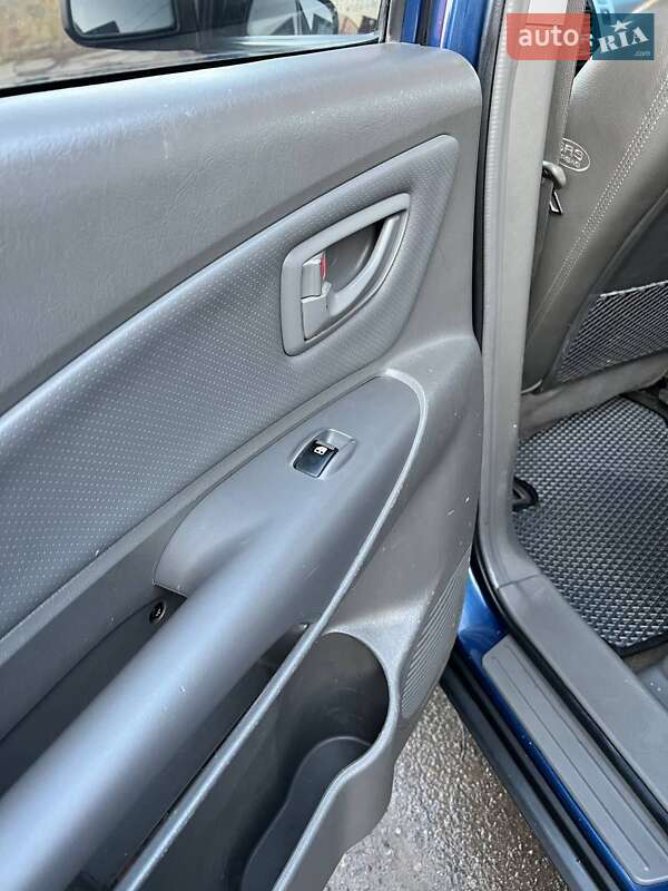 Позашляховик / Кросовер Hyundai Tucson 2005 в Калинівці