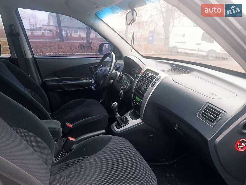 Внедорожник / Кроссовер Hyundai Tucson 2005 в Чернигове