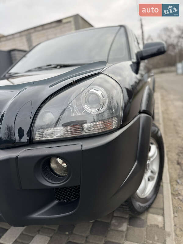 Позашляховик / Кросовер Hyundai Tucson 2008 в Києві фото 14 Позашляховик / Кросовер Hyundai Tucson 2008 в Києві