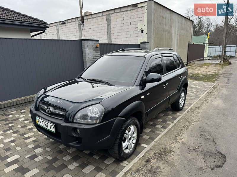 Позашляховик / Кросовер Hyundai Tucson 2008 в Києві фото 17 Позашляховик / Кросовер Hyundai Tucson 2008 в Києві