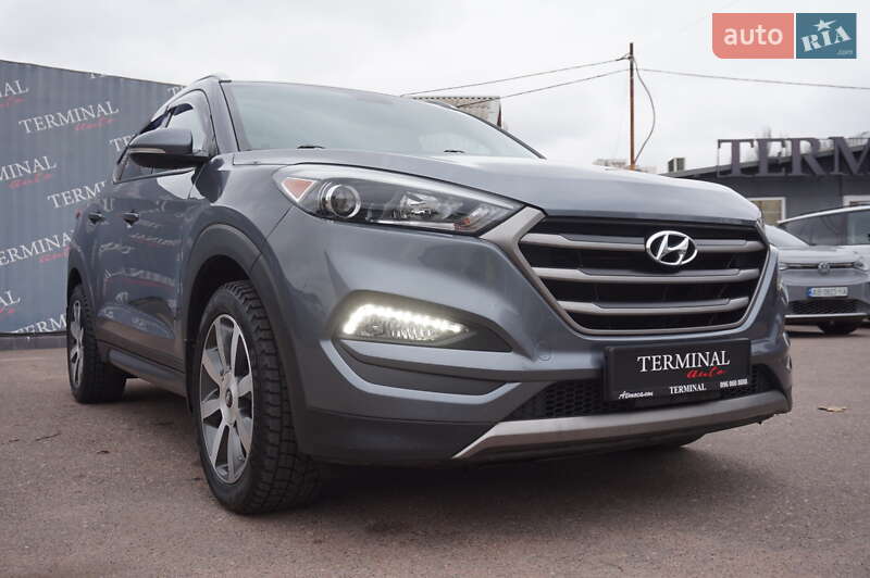 Позашляховик / Кросовер Hyundai Tucson 2015 в Одесі