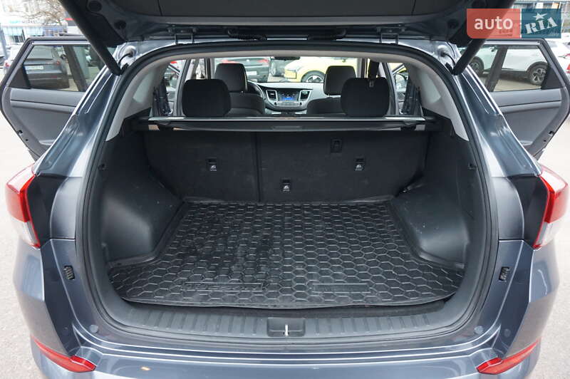 Позашляховик / Кросовер Hyundai Tucson 2015 в Одесі