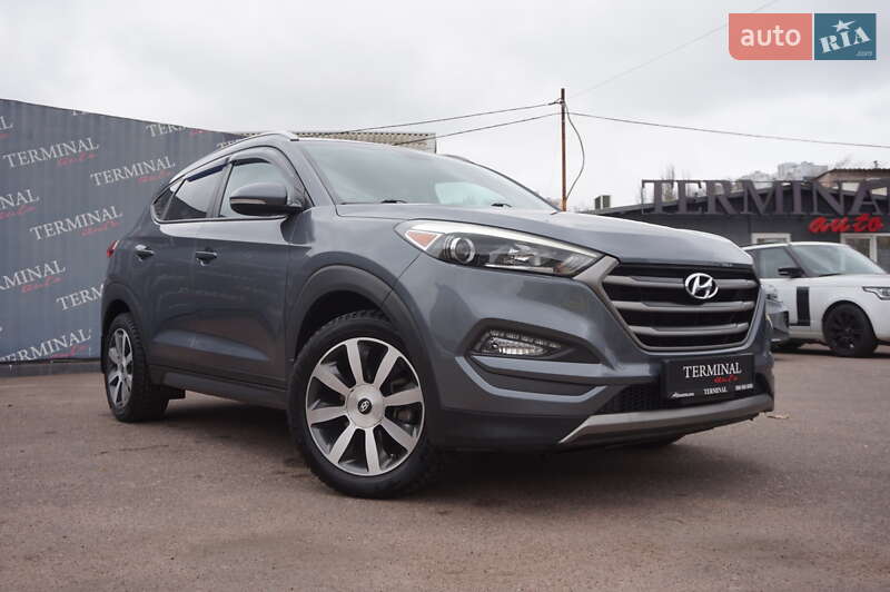 Позашляховик / Кросовер Hyundai Tucson 2015 в Одесі