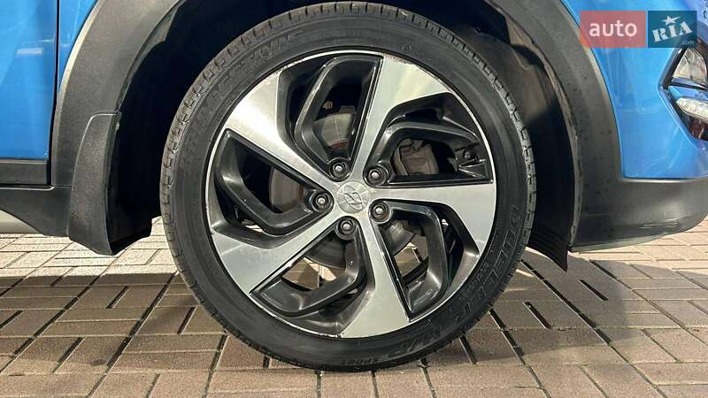 Позашляховик / Кросовер Hyundai Tucson 2017 в Києві