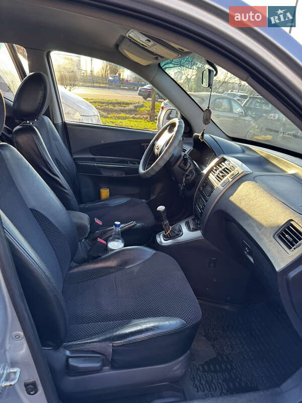 Позашляховик / Кросовер Hyundai Tucson 2013 в Києві