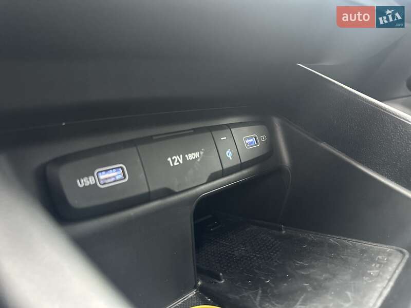 Позашляховик / Кросовер Hyundai Tucson 2021 в Тернополі