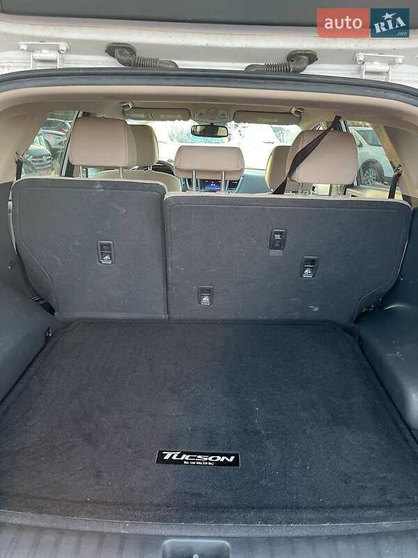 Внедорожник / Кроссовер Hyundai Tucson 2016 в Львове