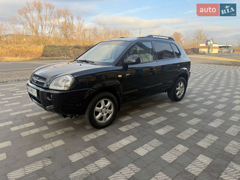 Позашляховик / Кросовер Hyundai Tucson 2004 в Тячеві