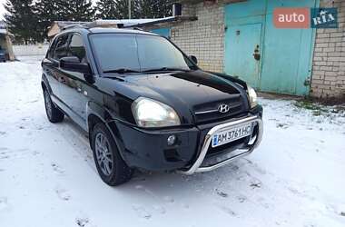 Позашляховик / Кросовер Hyundai Tucson 2007 в Звягелі