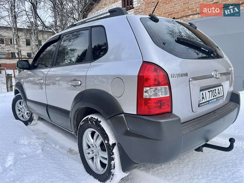 Позашляховик / Кросовер Hyundai Tucson 2006 в Путивлі