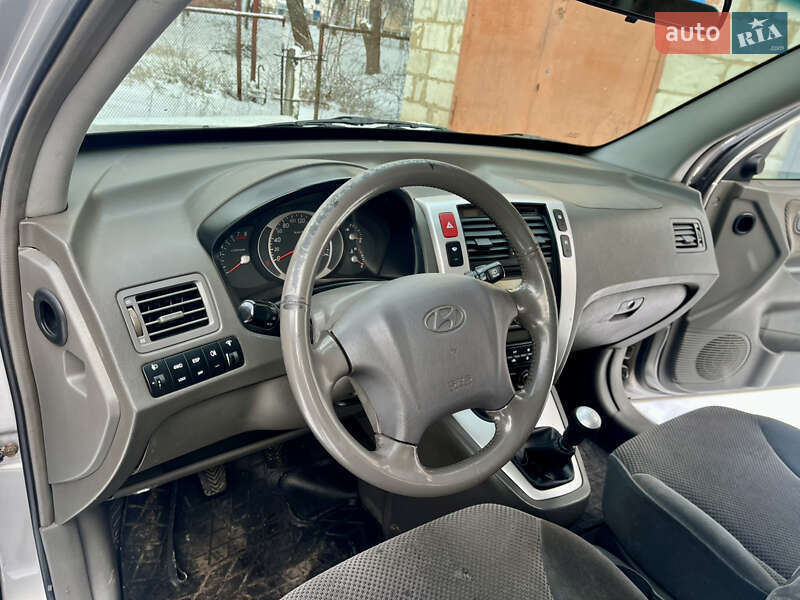 Позашляховик / Кросовер Hyundai Tucson 2006 в Путивлі
