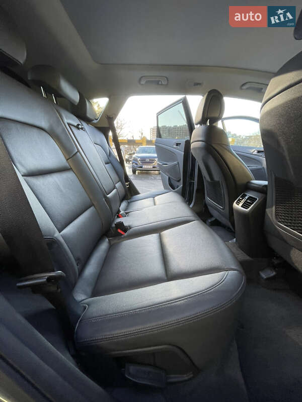 Позашляховик / Кросовер Hyundai Tucson 2016 в Ізмаїлі фото 53 Позашляховик / Кросовер Hyundai Tucson 2016 в Ізмаїлі