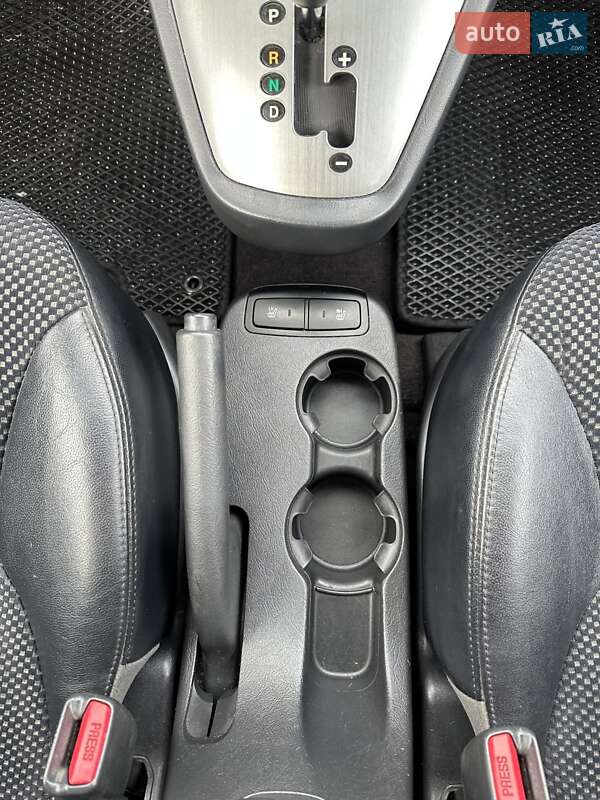 Внедорожник / Кроссовер Hyundai Tucson 2012 в Белогородке