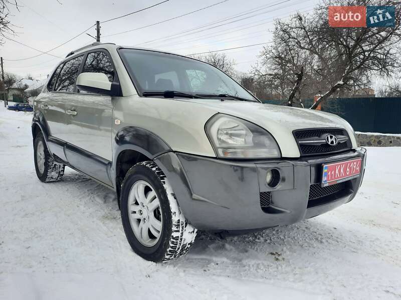 Позашляховик / Кросовер Hyundai Tucson 2006 в Полтаві