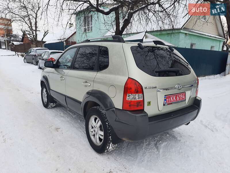 Позашляховик / Кросовер Hyundai Tucson 2006 в Полтаві