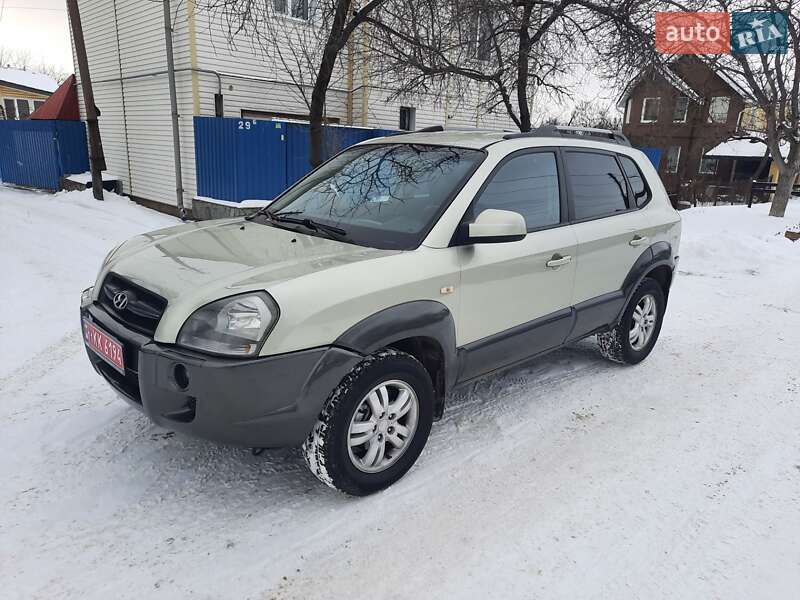 Позашляховик / Кросовер Hyundai Tucson 2006 в Полтаві