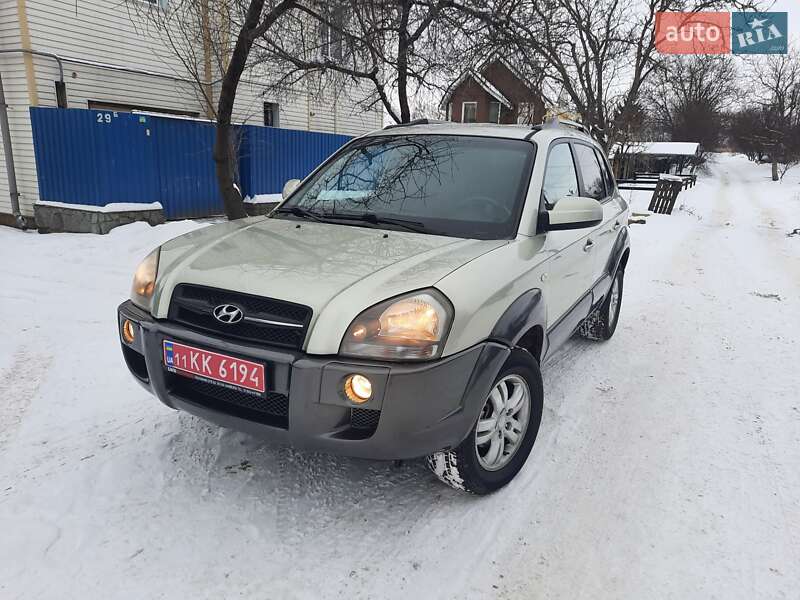 Позашляховик / Кросовер Hyundai Tucson 2006 в Полтаві