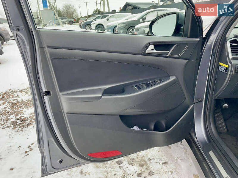 Внедорожник / Кроссовер Hyundai Tucson 2016 в Львове