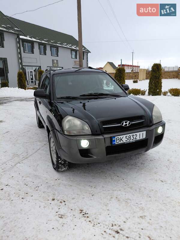 Внедорожник / Кроссовер Hyundai Tucson 2006 в Владимирце