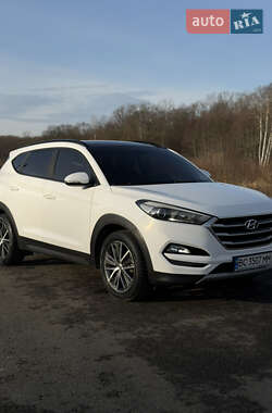 Внедорожник / Кроссовер Hyundai Tucson 2016 в Трускавце
