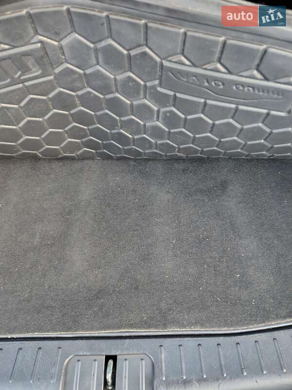 Внедорожник / Кроссовер Hyundai Tucson 2011 в Лебедине