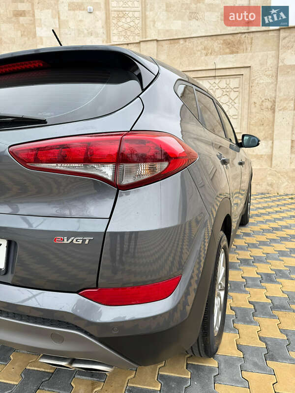 Внедорожник / Кроссовер Hyundai Tucson 2016 в Одессе