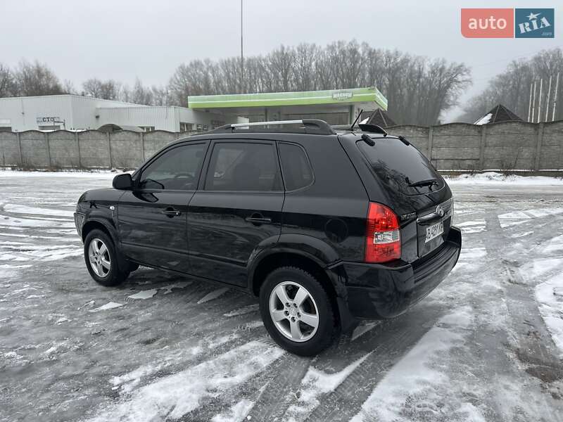 Внедорожник / Кроссовер Hyundai Tucson 2007 в Гнивани